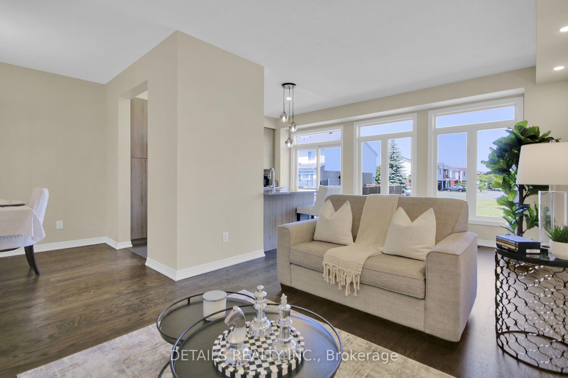 Photo 20 of 136 Overberg Way, Ottawa, Kanata - Emerald Meadows/Trailwest — HOMEH