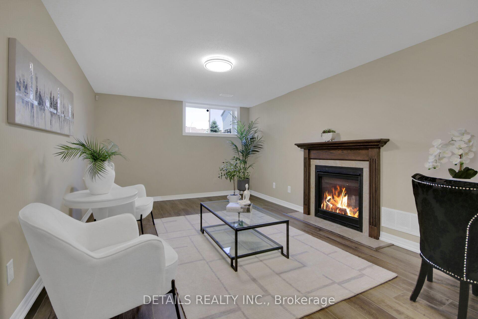 Photo 42 of 136 Overberg Way, Ottawa, Kanata - Emerald Meadows/Trailwest — HOMEH