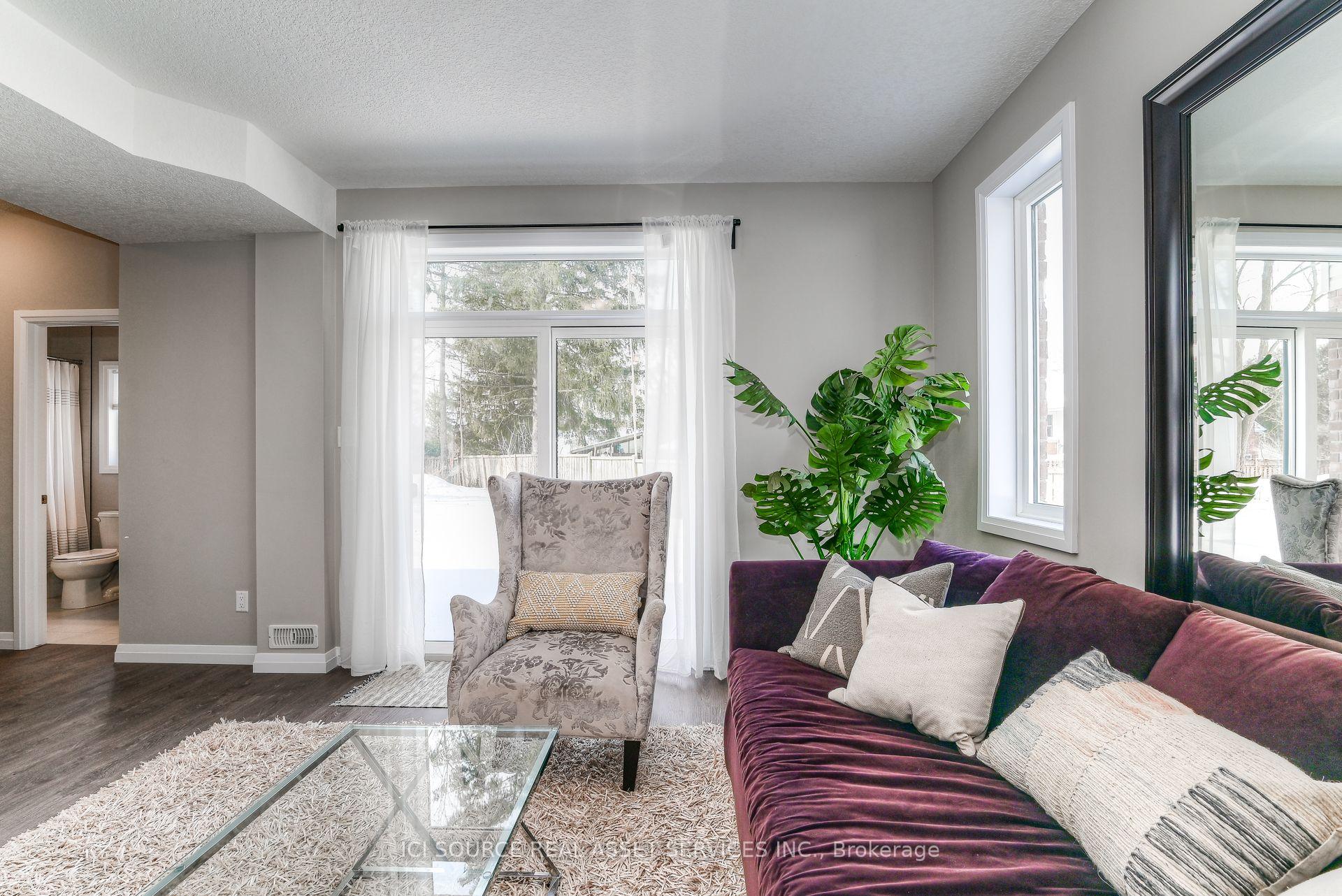 Photo 10 of 23 Drummond Drive, Kitchener, Lower Doon — HOMEH
