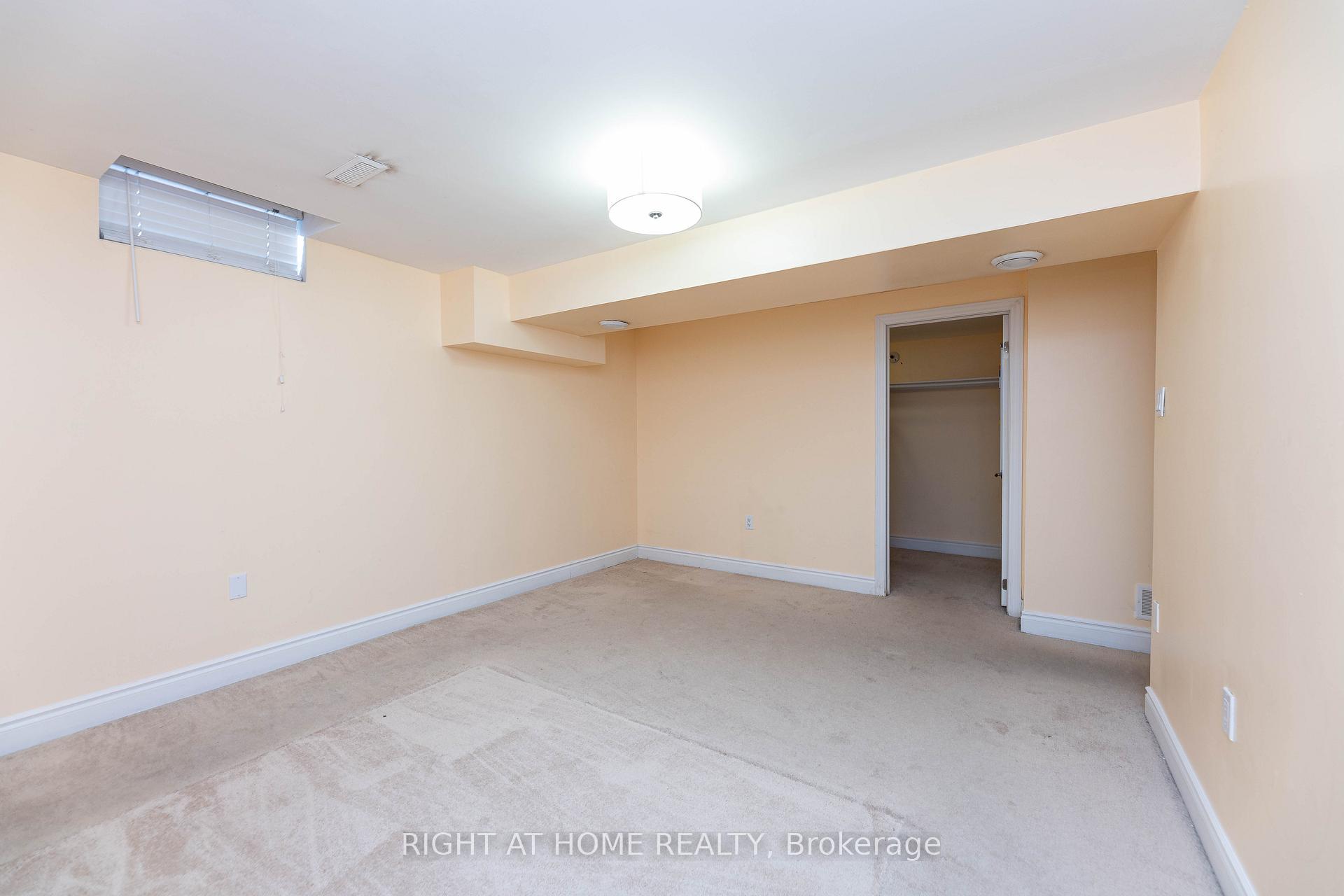 Photo 35 of 37 Cheeseman Drive, Markham, Milliken Mills West — HOMEH