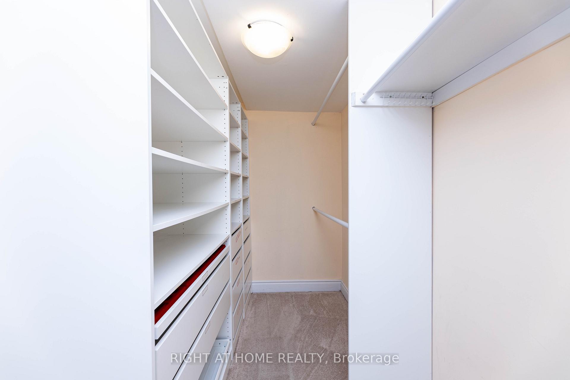 Photo 36 of 37 Cheeseman Drive, Markham, Milliken Mills West — HOMEH
