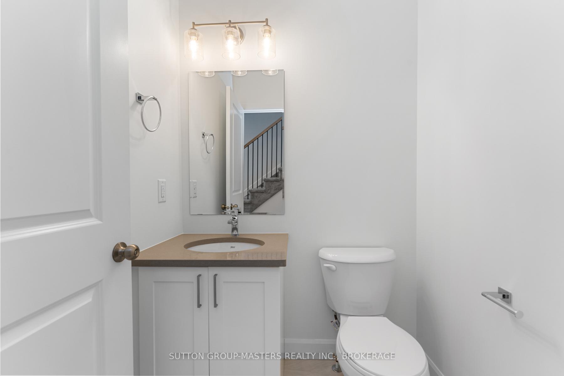 Photo 4 of 203 Superior Drive, Loyalist, Amherstview — HOMEH