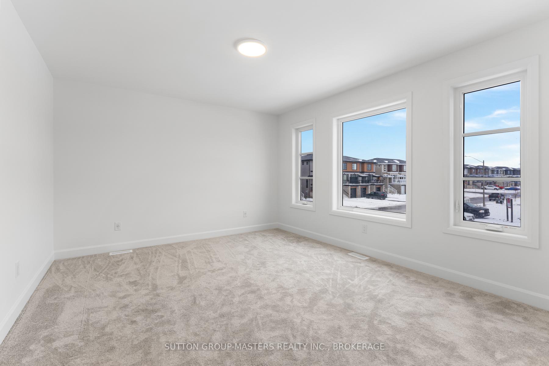 Photo 15 of 203 Superior Drive, Loyalist, Amherstview — HOMEH