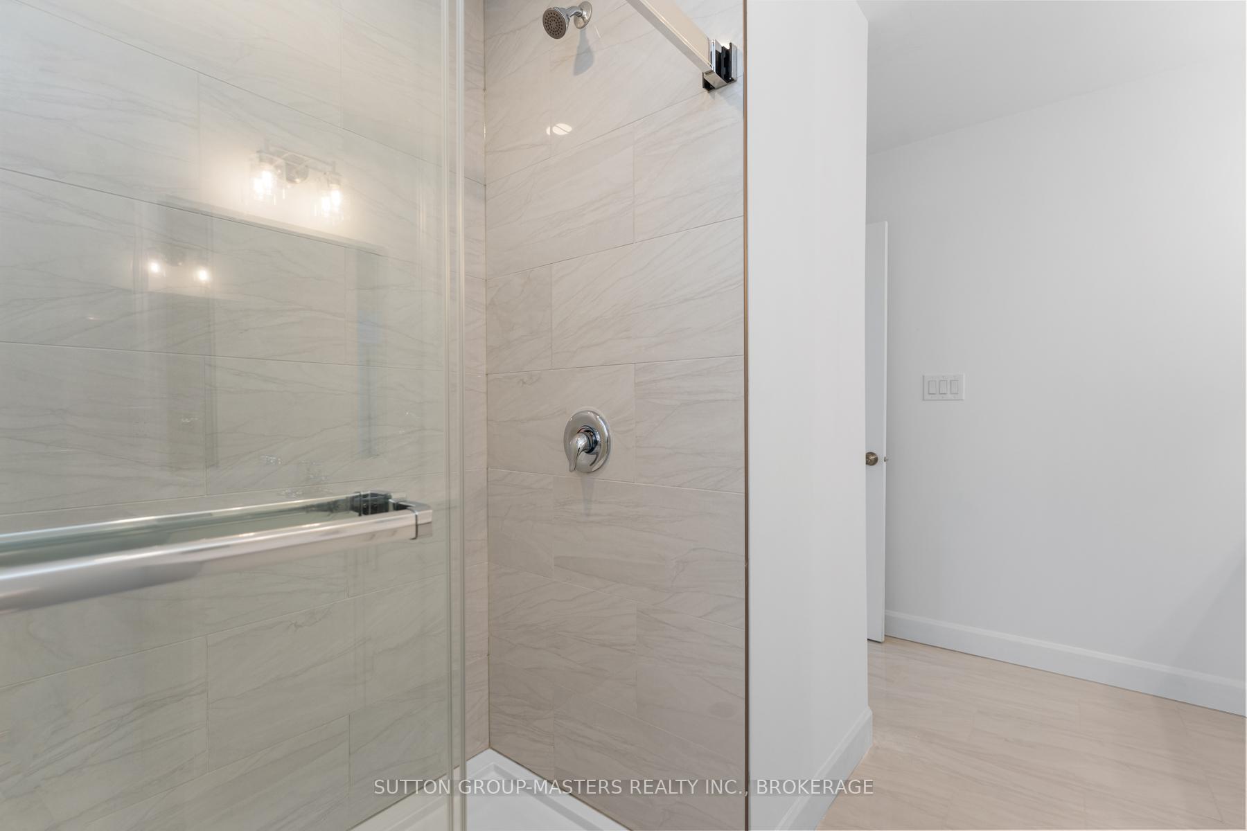 Photo 20 of 203 Superior Drive, Loyalist, Amherstview — HOMEH