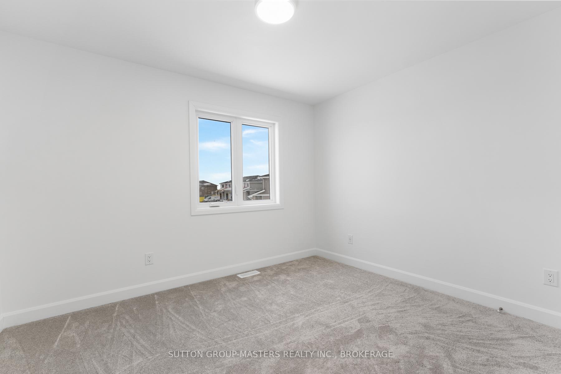 Photo 29 of 203 Superior Drive, Loyalist, Amherstview — HOMEH