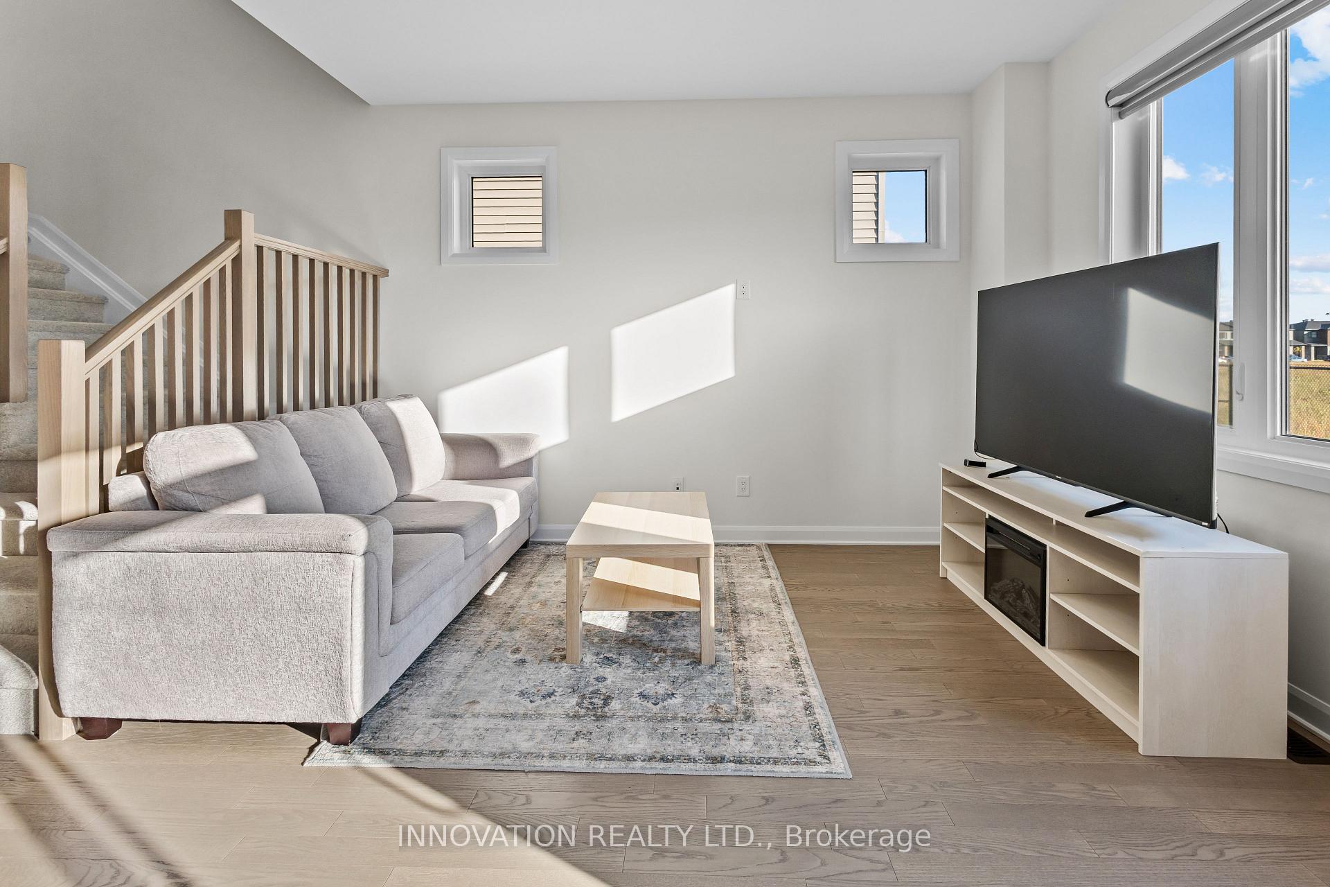 Photo 8 of 322 Gisborne Place, Ottawa, Kanata - Morgan's Grant/South March — HOMEH