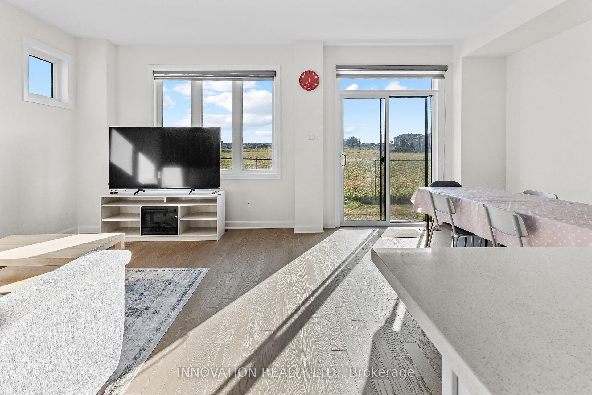Photo 9 of 322 Gisborne Place, Ottawa, Kanata - Morgan's Grant/South March — HOMEH