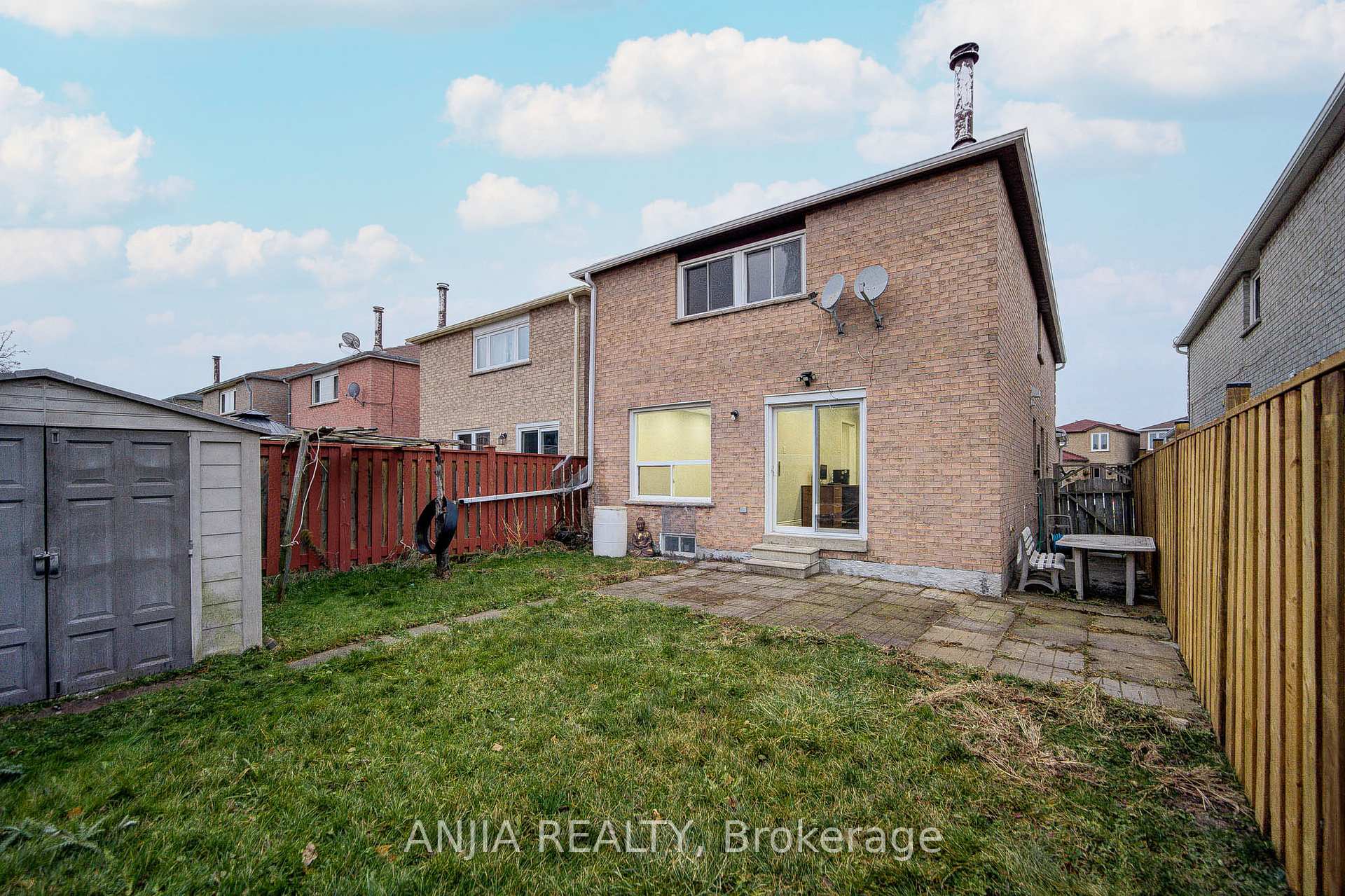 Photo 39 of 34 Terrosa Road, Markham, Middlefield — HOMEH