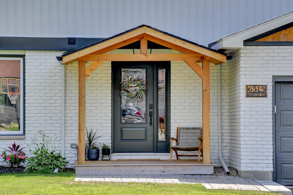 Photo 2 of 6515 Bunker Road, Ottawa, Manotick South to Roger Stevens — HOMEH