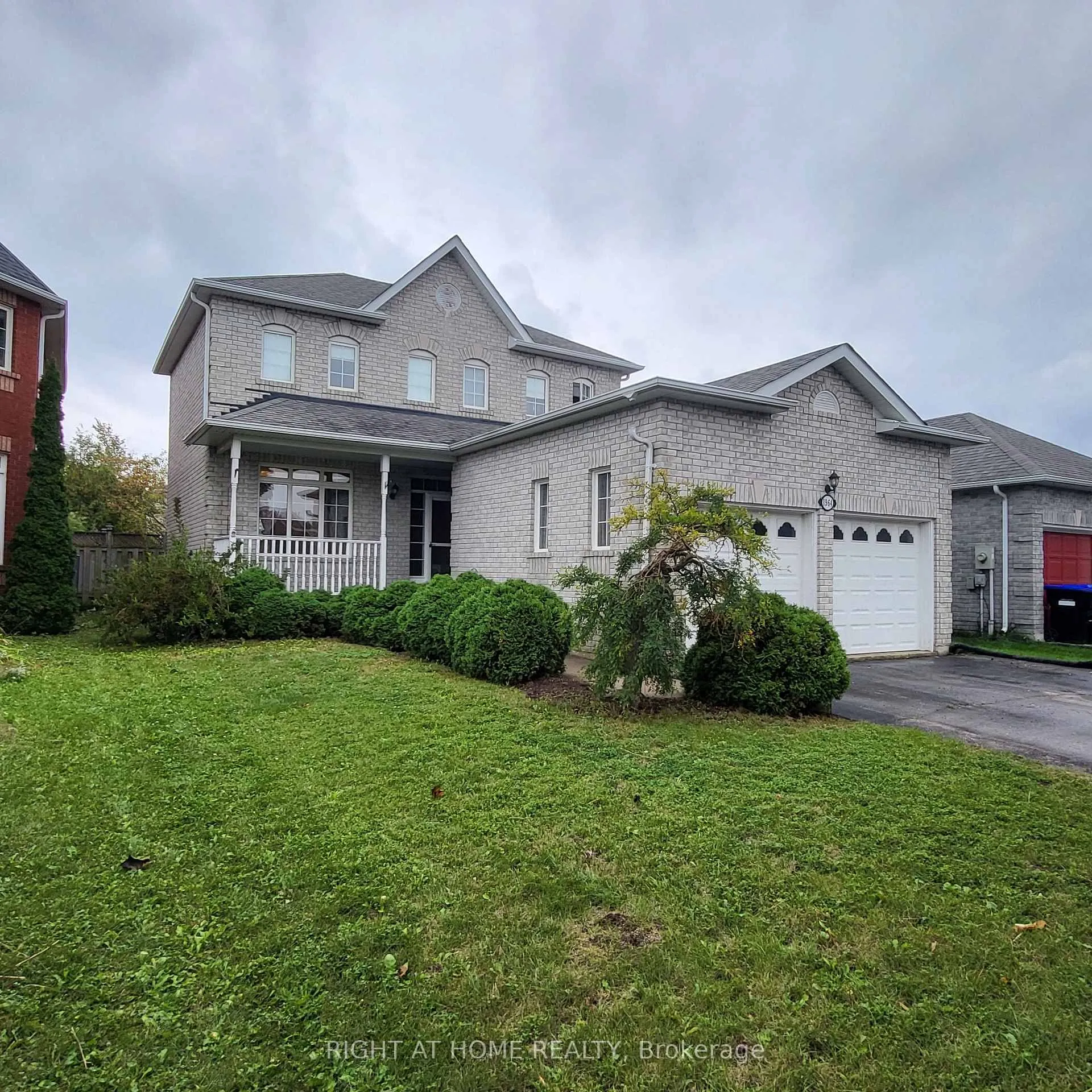 Photo 1 of 1964 Emerald Court, Innisfil, Alcona — HOMEH