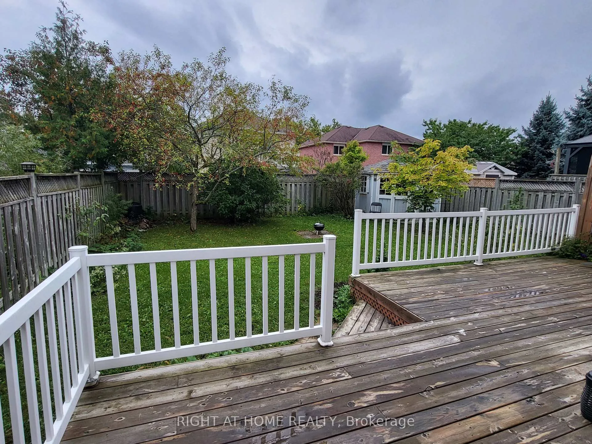 Photo 21 of 1964 Emerald Court, Innisfil, Alcona — HOMEH