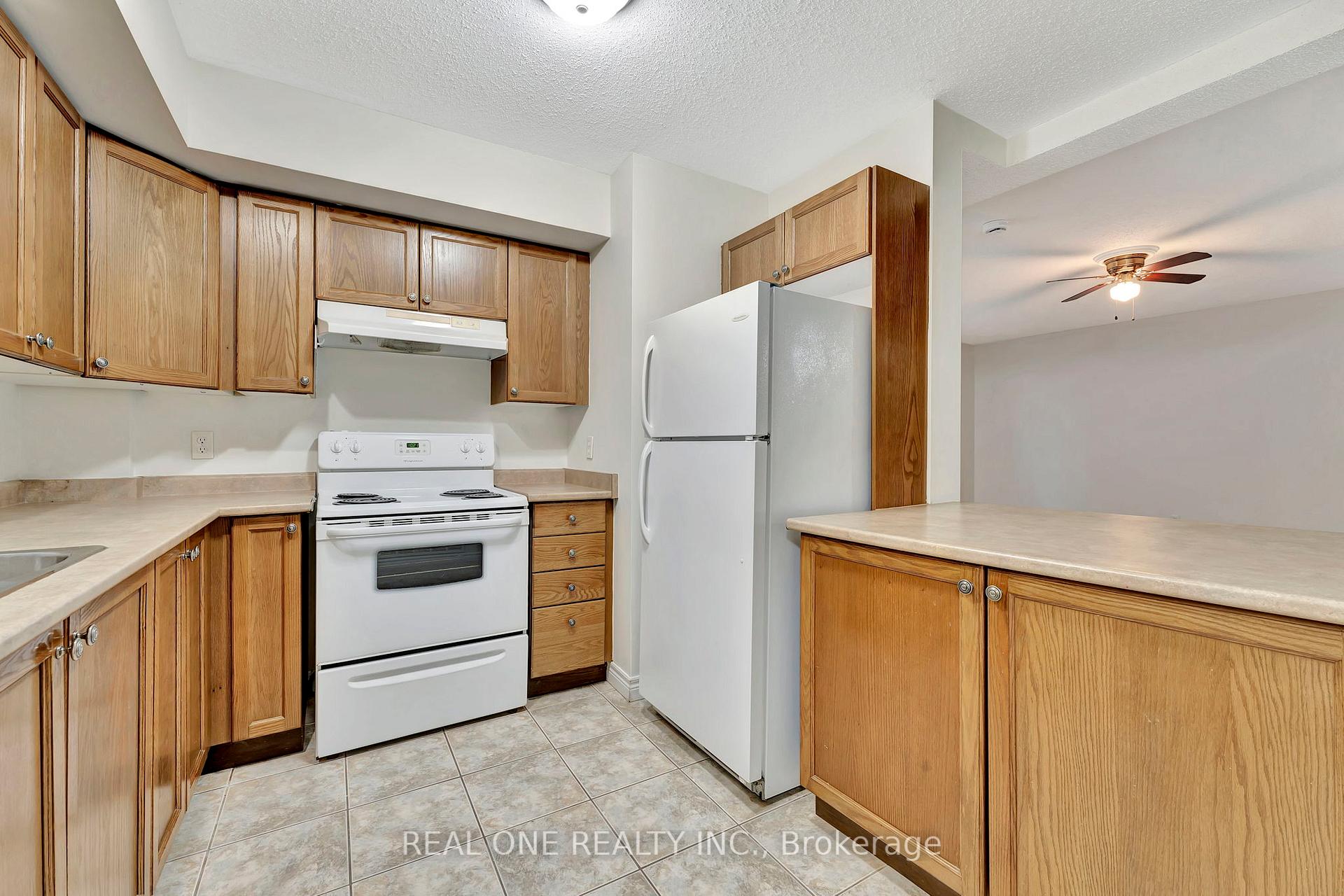 Photo 5 of Unit Basement, 303 Colton Circle, Kitchener — HOMEH