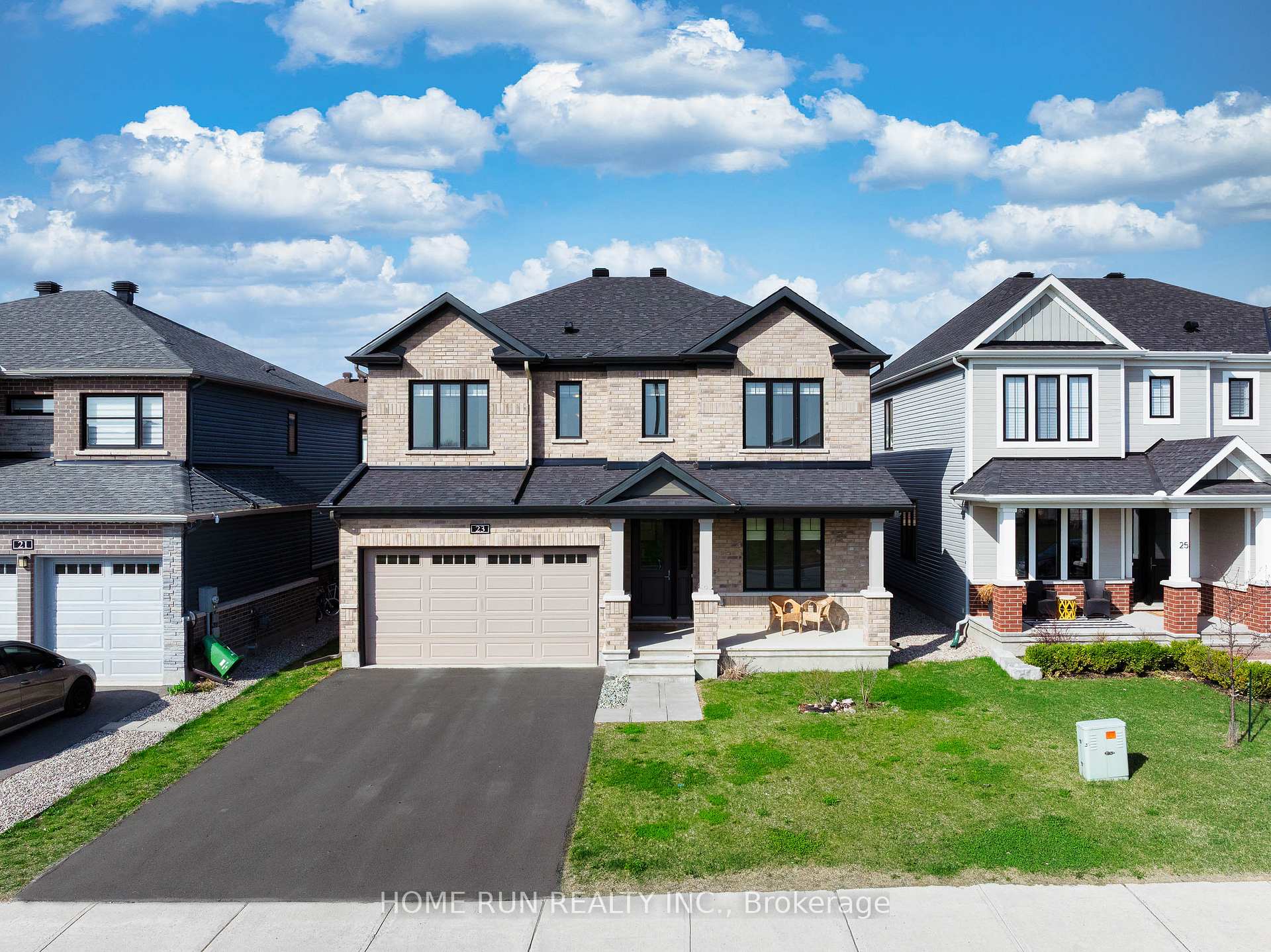 Photo 3 of 23 Jetty Drive, Ottawa, Mahogany Community — HOMEH