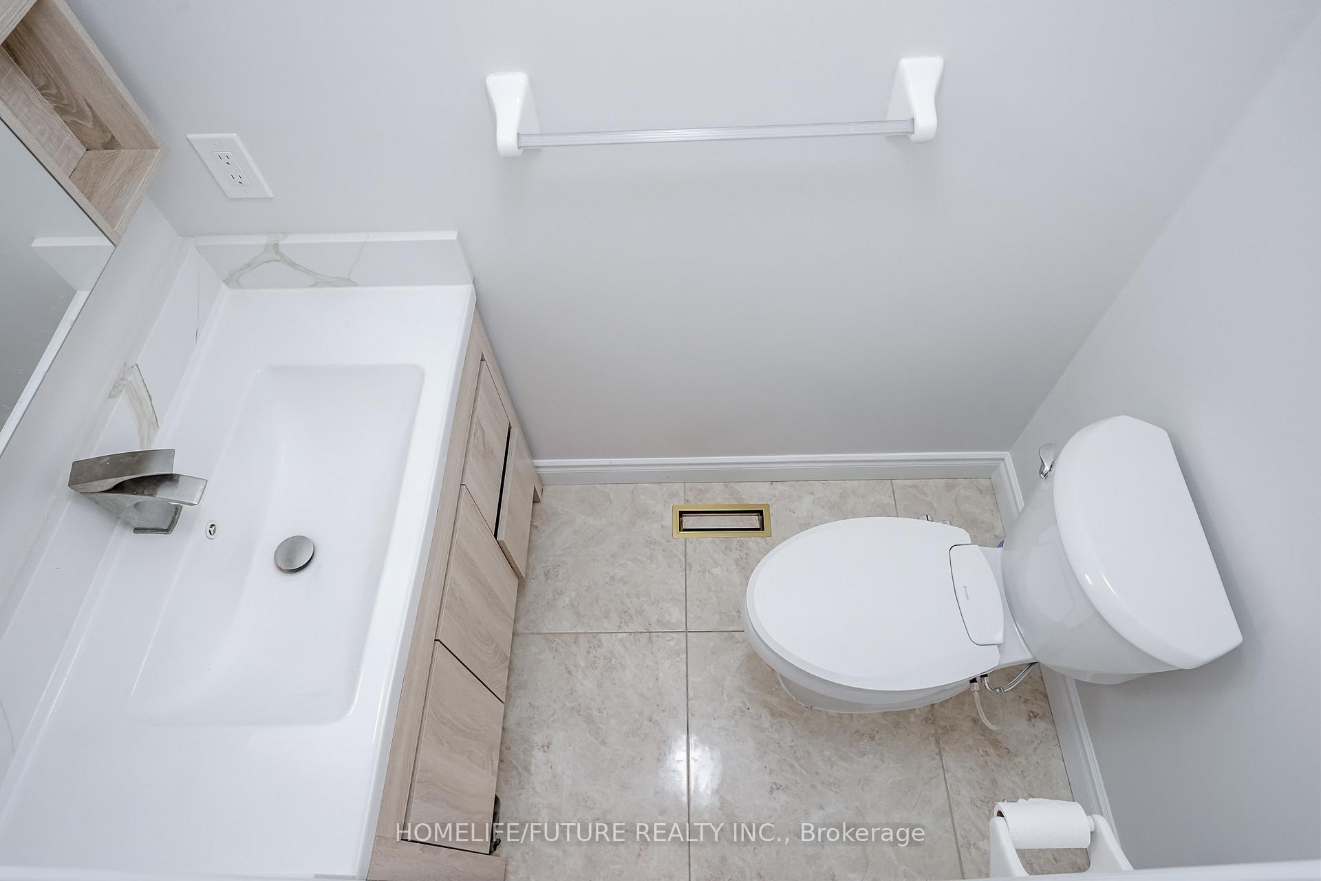 Photo 22 of 92 Jack Monkman Crescent, Markham, Cedarwood — HOMEH
