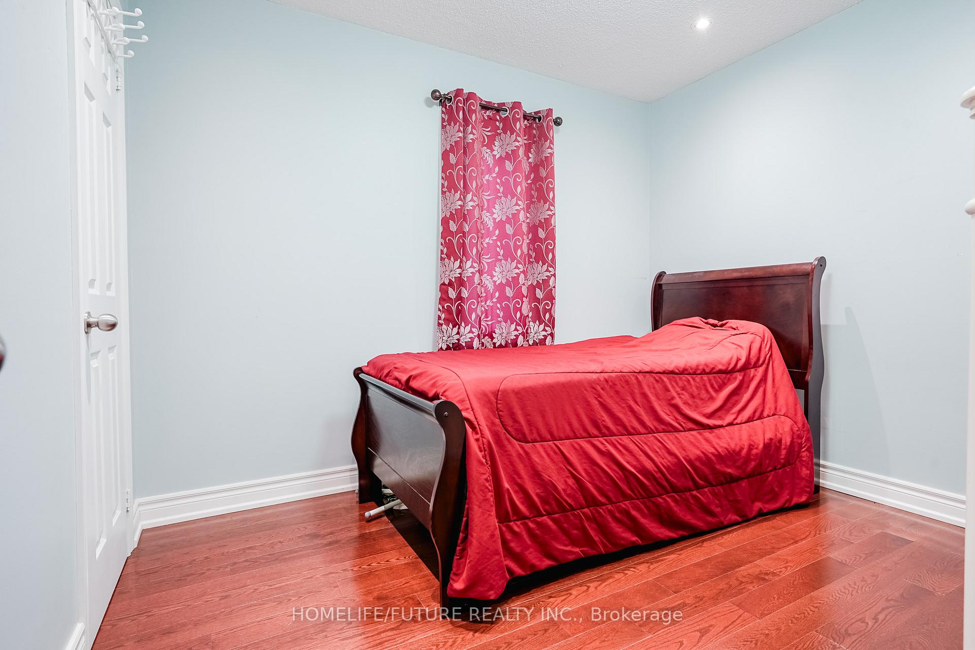 Photo 27 of 92 Jack Monkman Crescent, Markham, Cedarwood — HOMEH