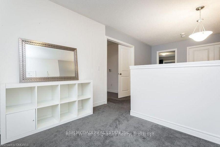 Photo 10 of 184 Raymond Road, Hamilton, Ancaster — HOMEH