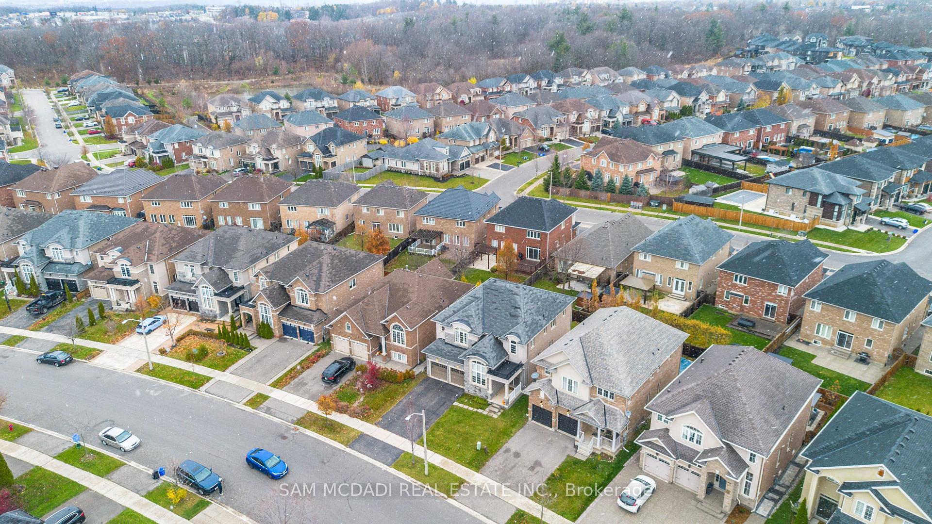 Photo 15 of 184 Raymond Road, Hamilton, Ancaster — HOMEH