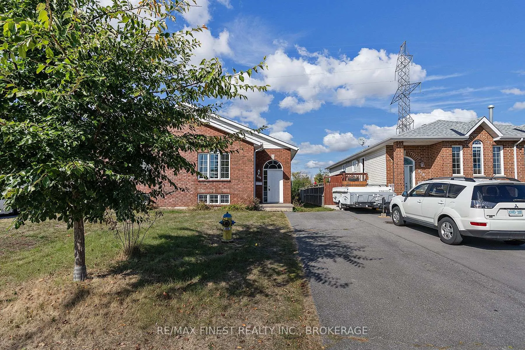 Photo 3 of 830 Peachwood Street, Kingston, City Northwest — HOMEH