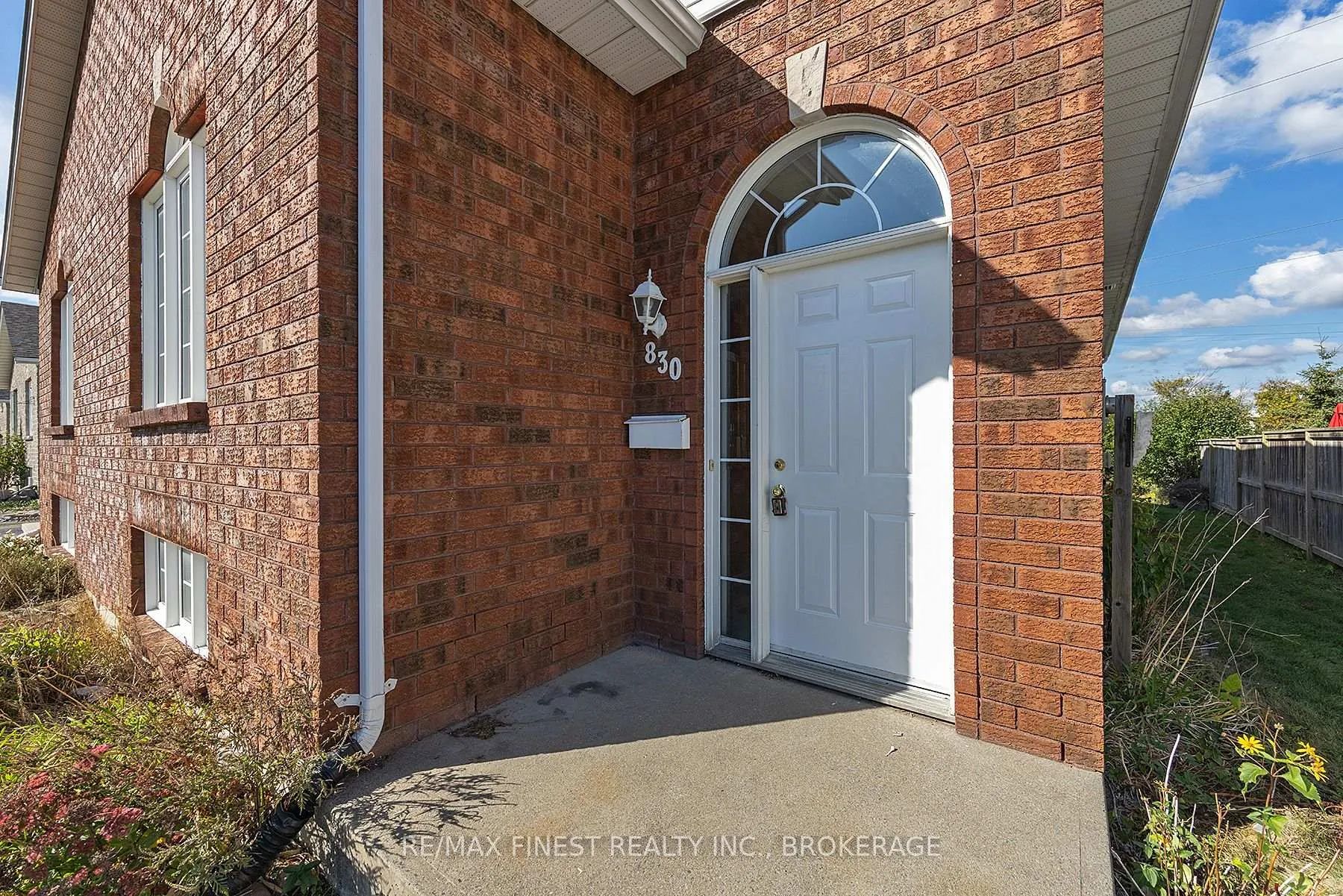 Photo 4 of 830 Peachwood Street, Kingston, City Northwest — HOMEH