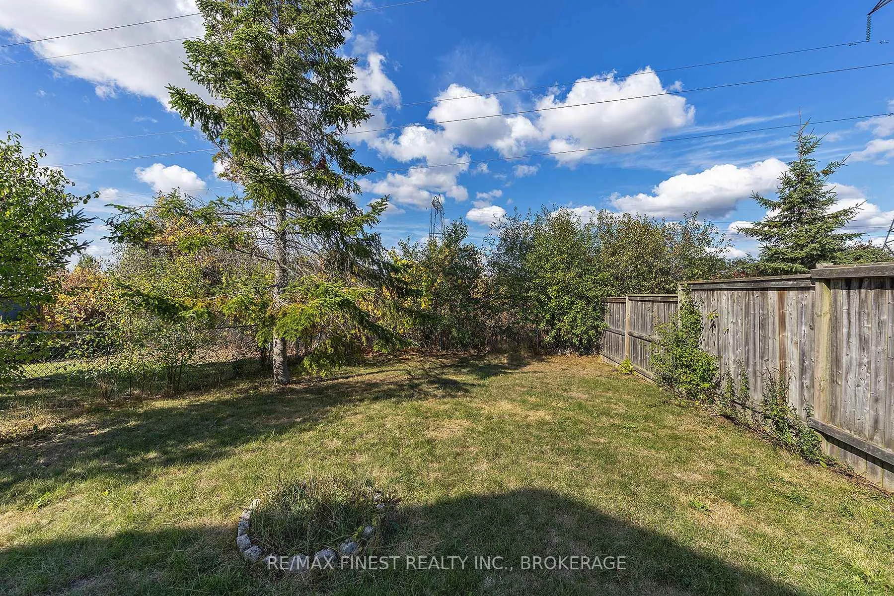 Photo 6 of 830 Peachwood Street, Kingston, City Northwest — HOMEH