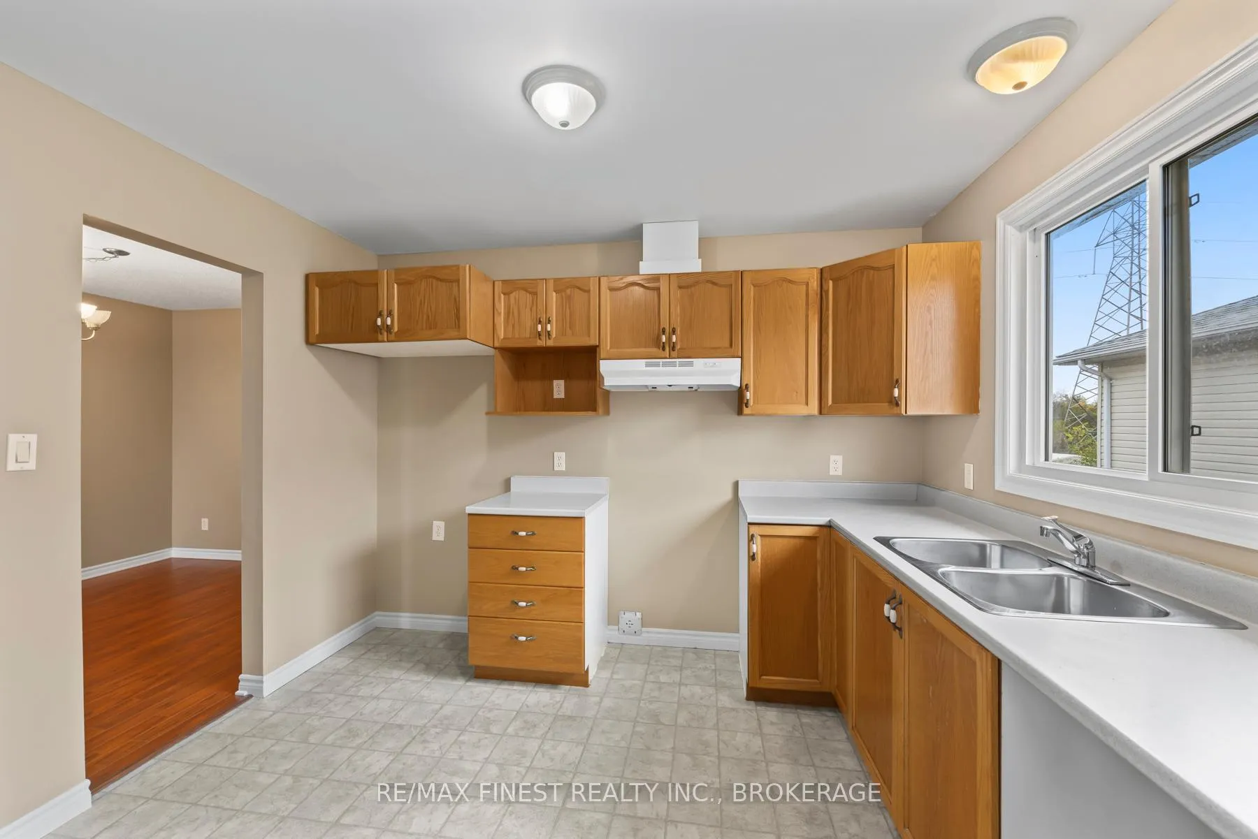 Photo 18 of 830 Peachwood Street, Kingston, City Northwest — HOMEH