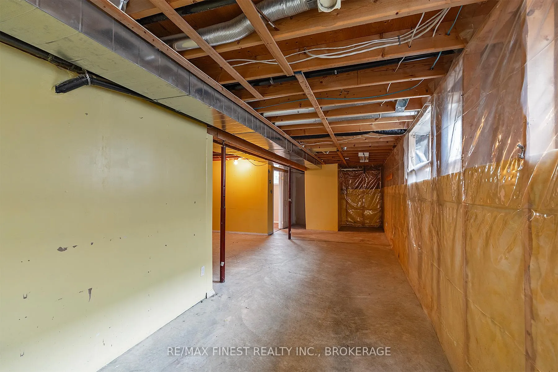 Photo 30 of 830 Peachwood Street, Kingston, City Northwest — HOMEH