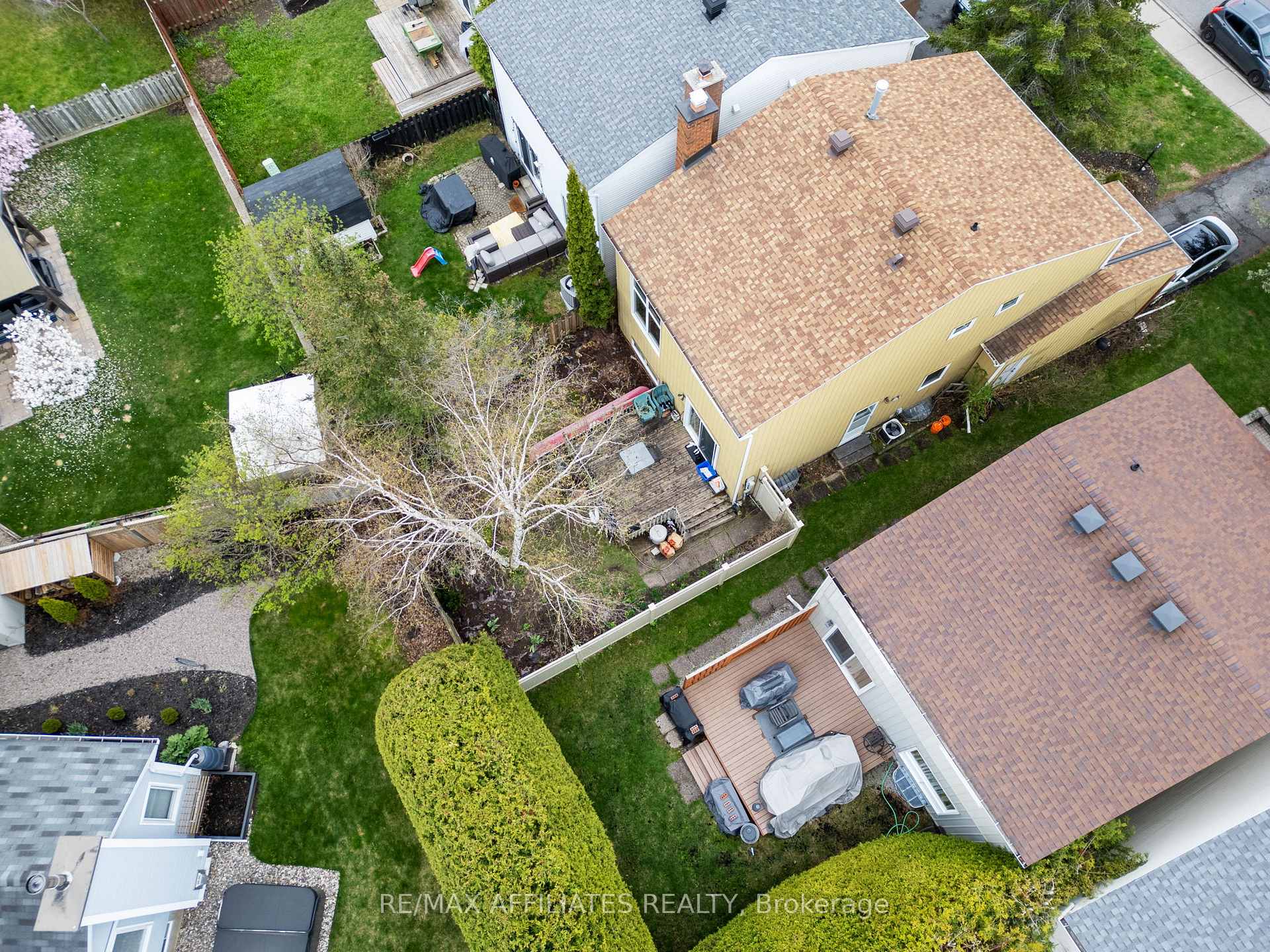 Photo 30 of 43 Bluegrass Drive, Ottawa, Kanata - Bridlewood — HOMEH