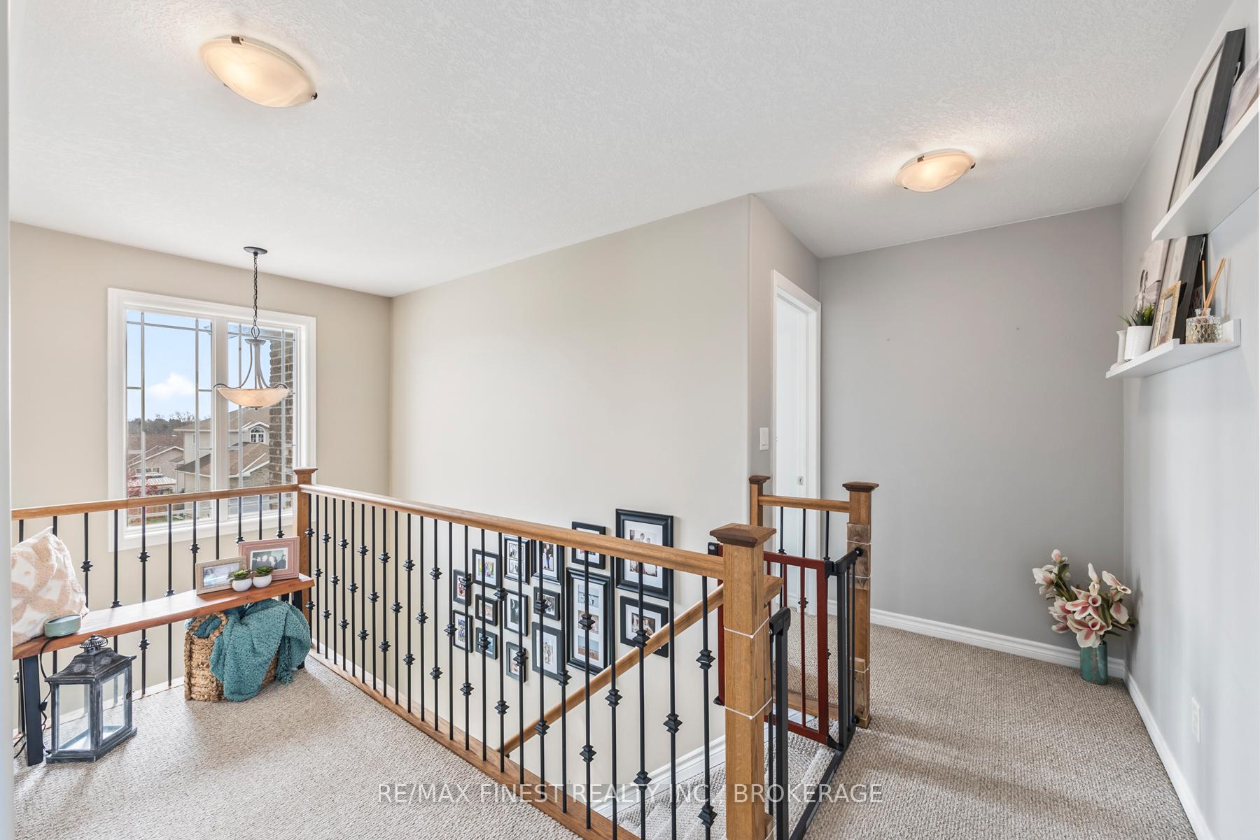 Photo 23 of 106 Connell Drive, Loyalist, Amherstview — HOMEH