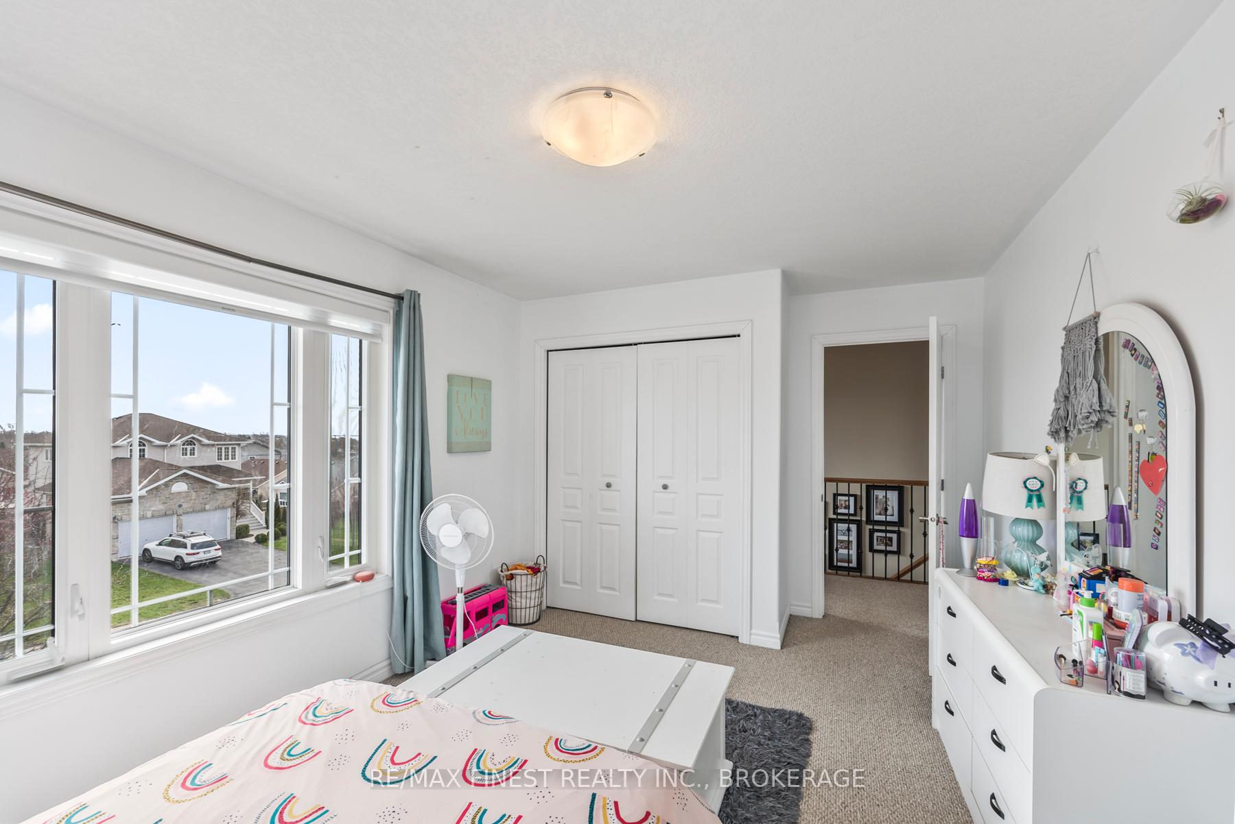 Photo 36 of 106 Connell Drive, Loyalist, Amherstview — HOMEH