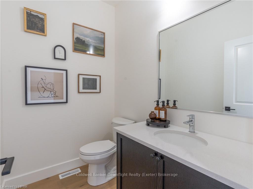Photo 7 of Unit 34, 147 Scotts Drive, Lucan Biddulph, Lucan — HOMEH