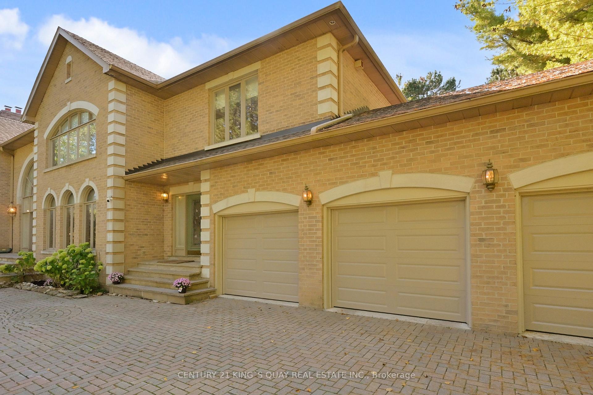 Photo 2 of 20 limcombe Drive, Markham, Bayview Glen — HOMEH