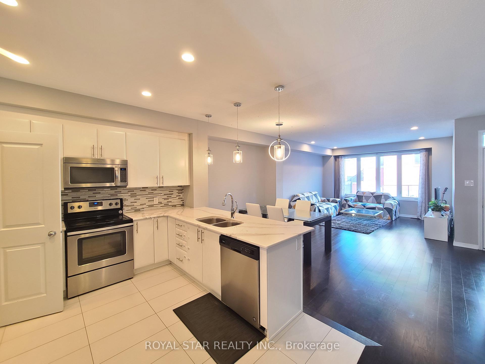 Photo 5 of 651 Gabriola Way, Ottawa, Kanata - Kanata Lakes/Heritage Hills — HOMEH