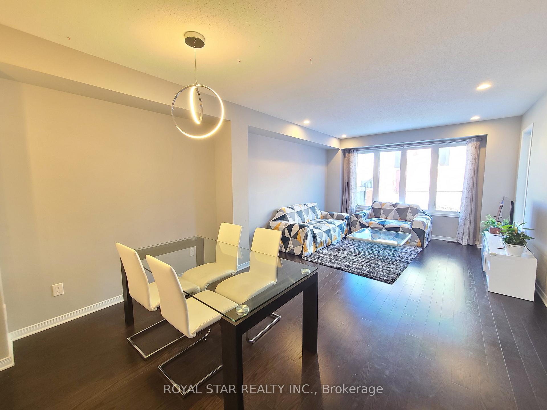 Photo 8 of 651 Gabriola Way, Ottawa, Kanata - Kanata Lakes/Heritage Hills — HOMEH
