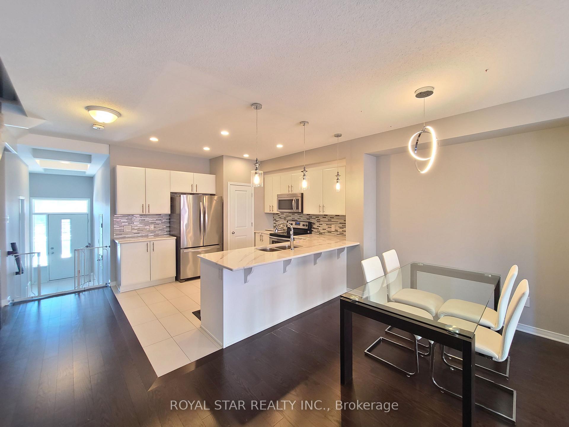 Photo 9 of 651 Gabriola Way, Ottawa, Kanata - Kanata Lakes/Heritage Hills — HOMEH