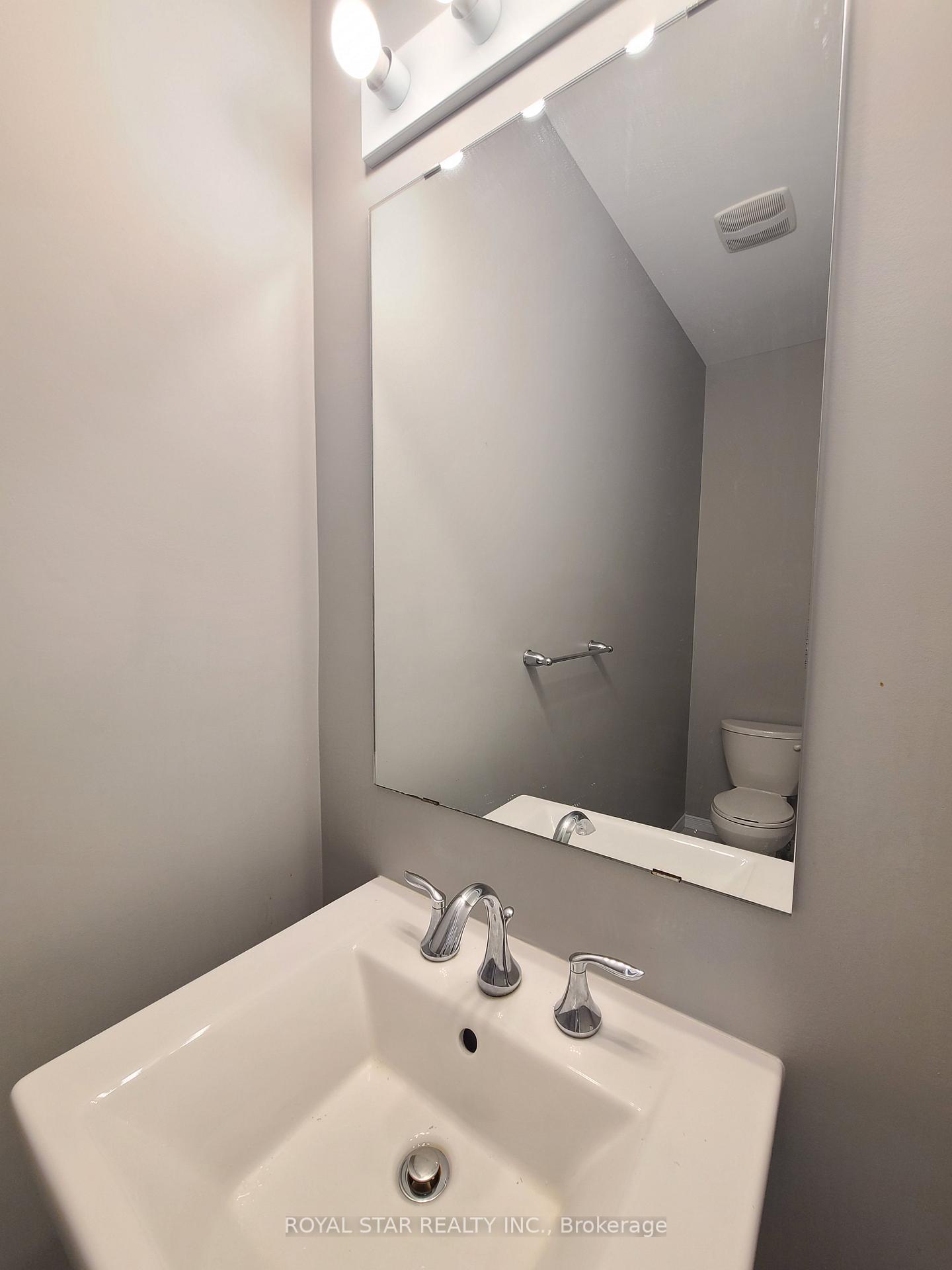 Photo 11 of 651 Gabriola Way, Ottawa, Kanata - Kanata Lakes/Heritage Hills — HOMEH