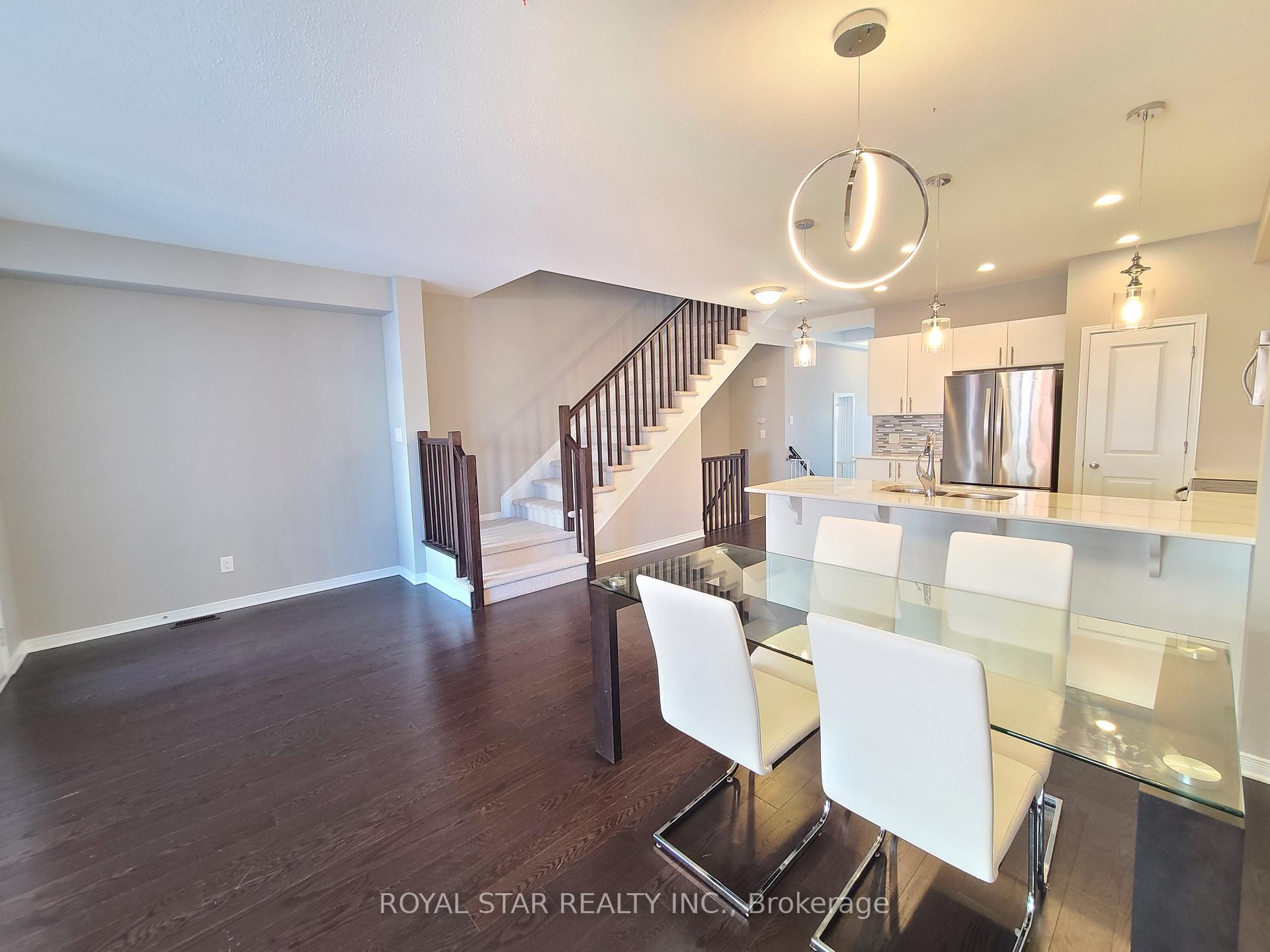 Photo 12 of 651 Gabriola Way, Ottawa, Kanata - Kanata Lakes/Heritage Hills — HOMEH
