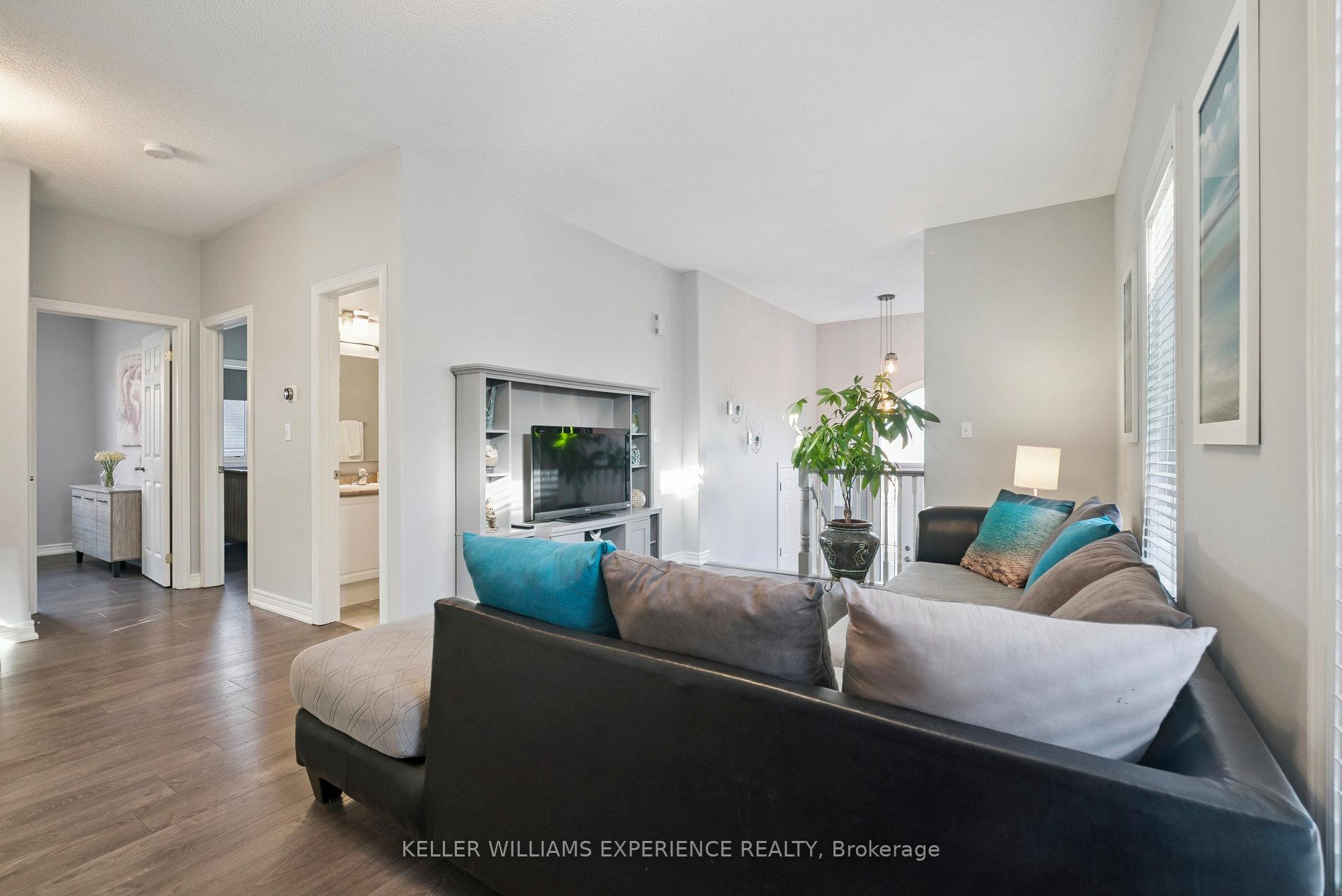 Photo 7 of 1288 Gina Street, Innisfil, Alcona — HOMEH