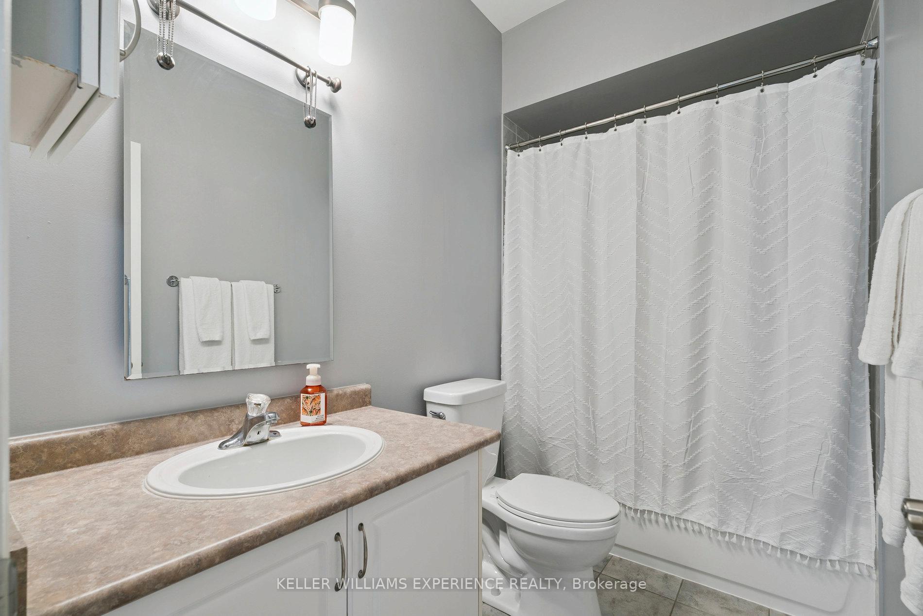 Photo 19 of 1288 Gina Street, Innisfil, Alcona — HOMEH