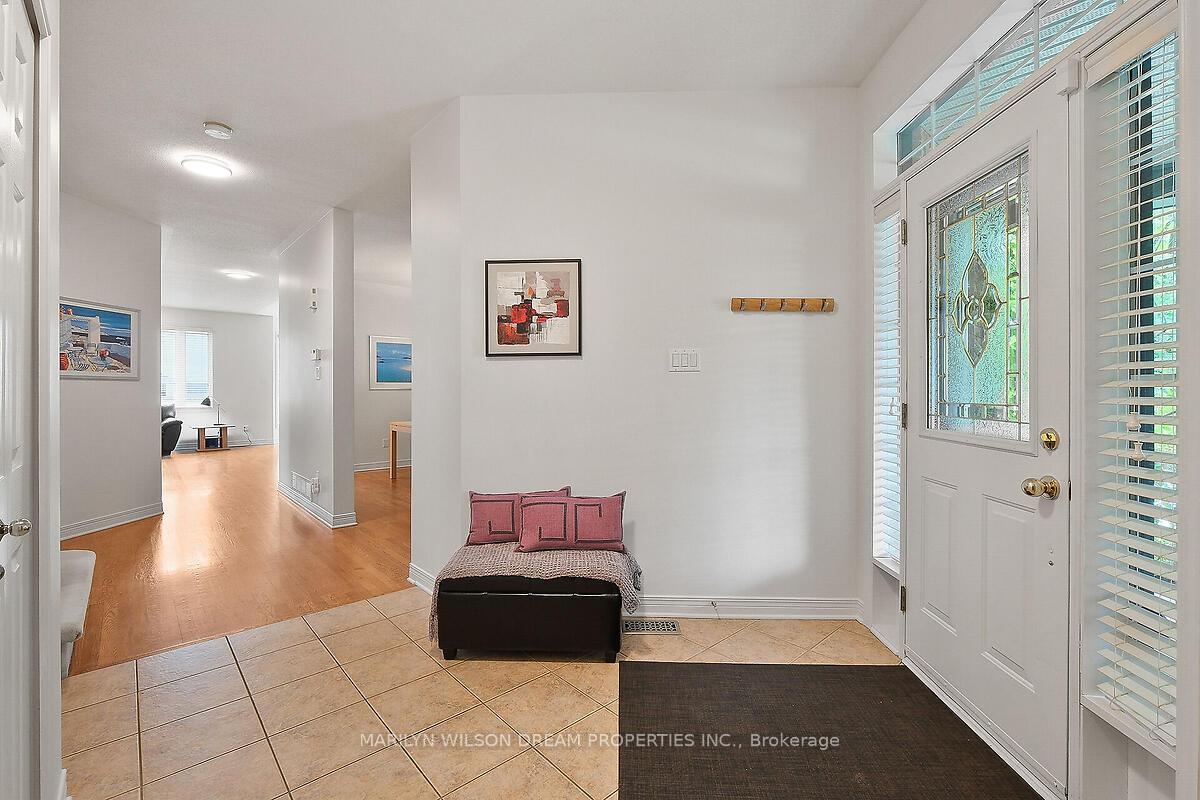 Photo 5 of 4 Nortoba Crescent, Ottawa, Kanata - Kanata Lakes/Heritage Hills — HOMEH