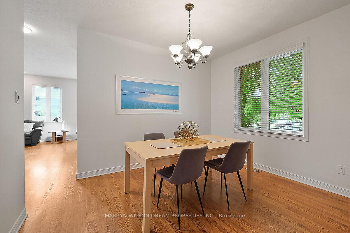Photo 9 of 4 Nortoba Crescent, Ottawa, Kanata - Kanata Lakes/Heritage Hills — HOMEH