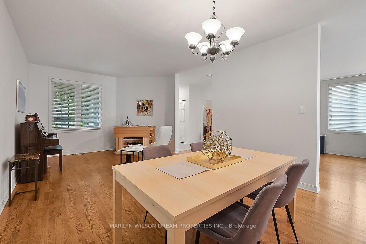 Photo 11 of 4 Nortoba Crescent, Ottawa, Kanata - Kanata Lakes/Heritage Hills — HOMEH