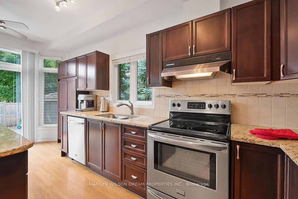 Photo 19 of 4 Nortoba Crescent, Ottawa, Kanata - Kanata Lakes/Heritage Hills — HOMEH