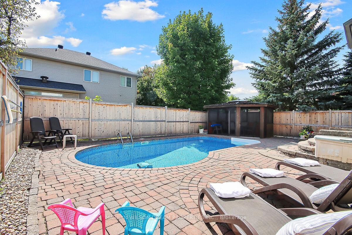 Photo 48 of 4 Nortoba Crescent, Ottawa, Kanata - Kanata Lakes/Heritage Hills — HOMEH