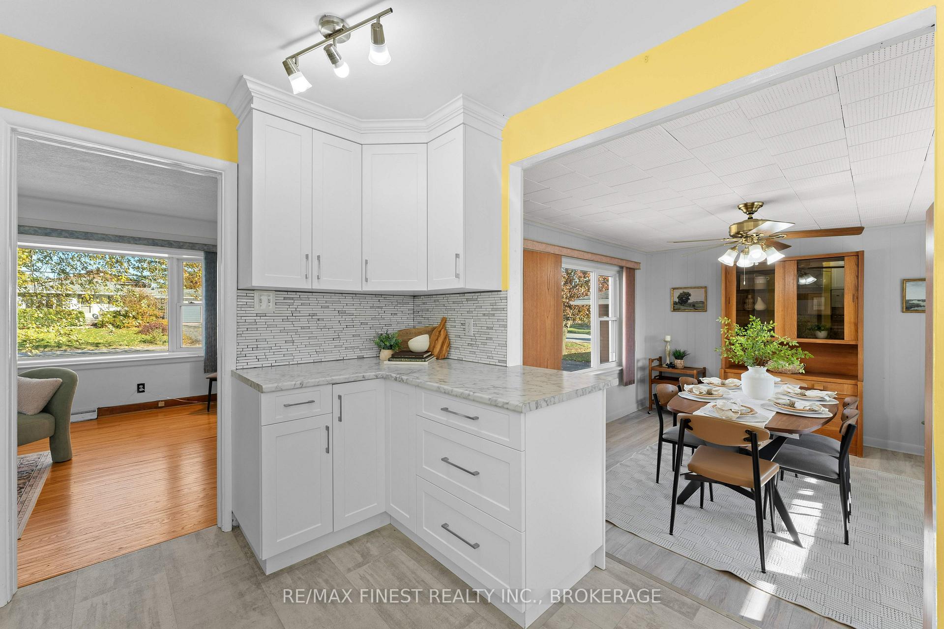 Photo 9 of 1761 Floyd Avenue, Kingston, City North of 401 — HOMEH