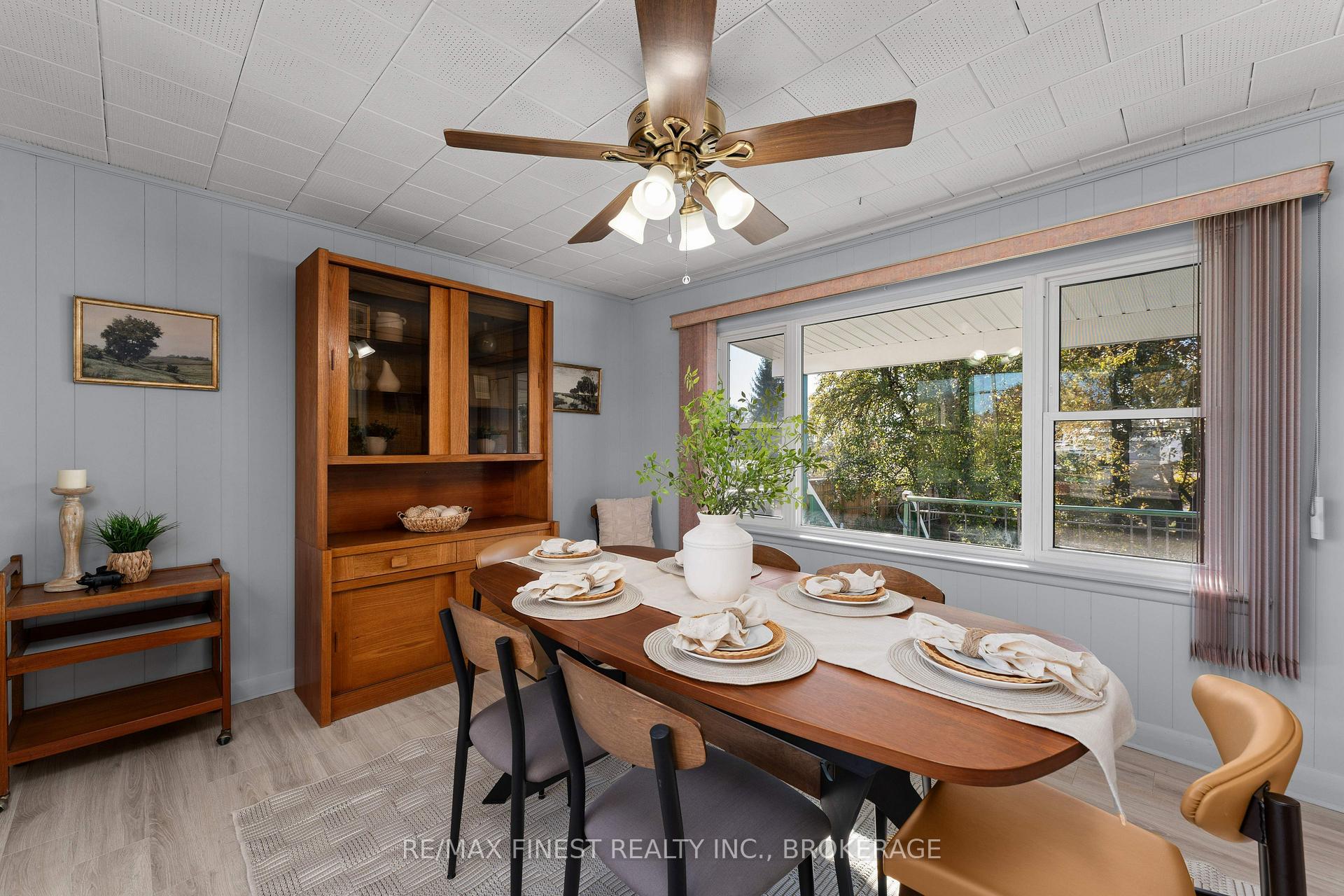 Photo 14 of 1761 Floyd Avenue, Kingston, City North of 401 — HOMEH