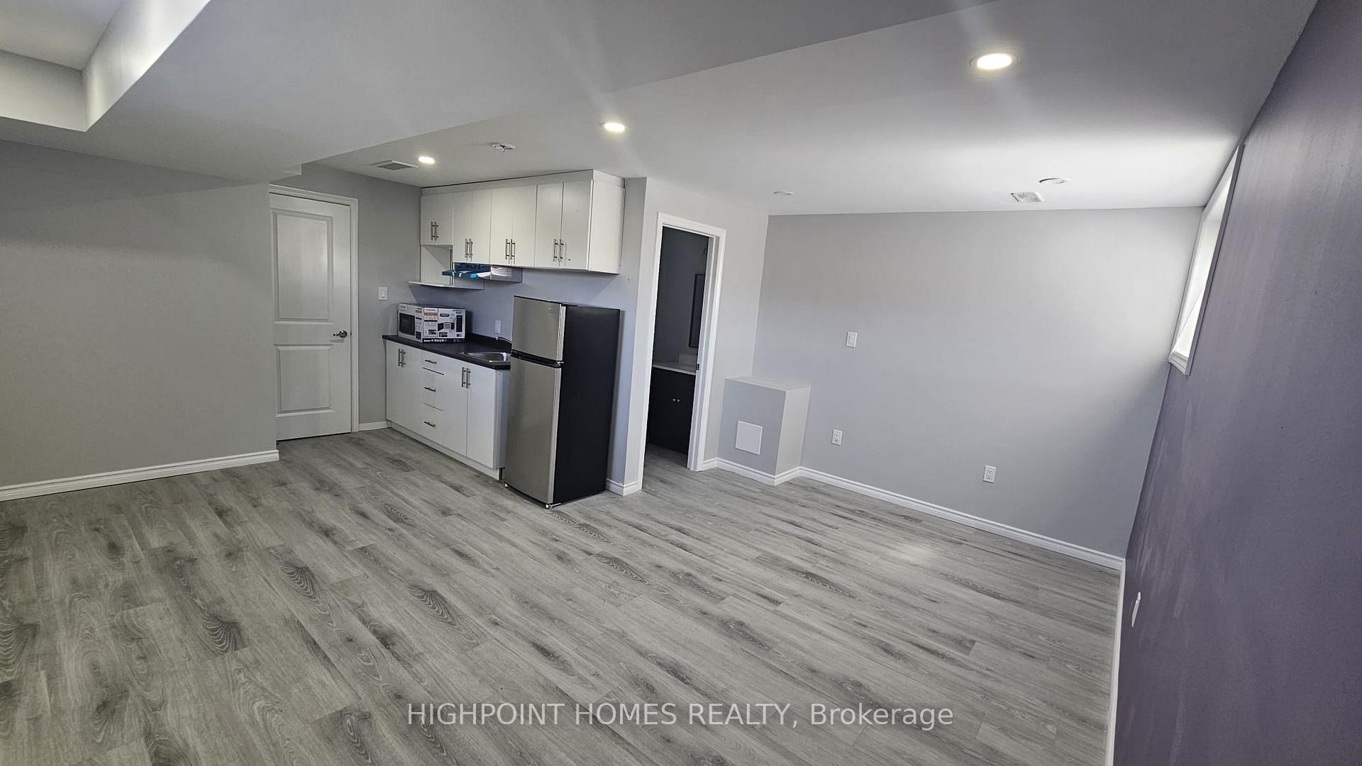 Photo 4 of 334 Valencia Avenue, Kitchener — HOMEH