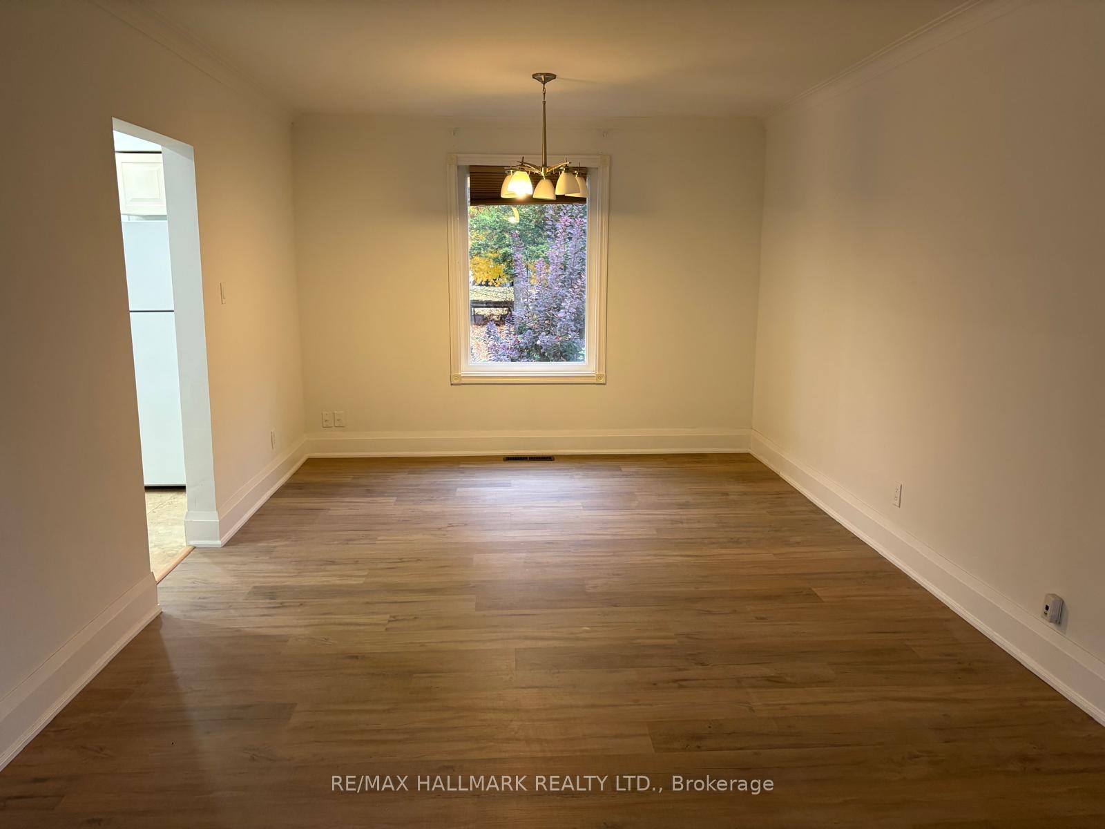 Photo 4 of 18 Woodward Avenue, Markham, Grandview — HOMEH