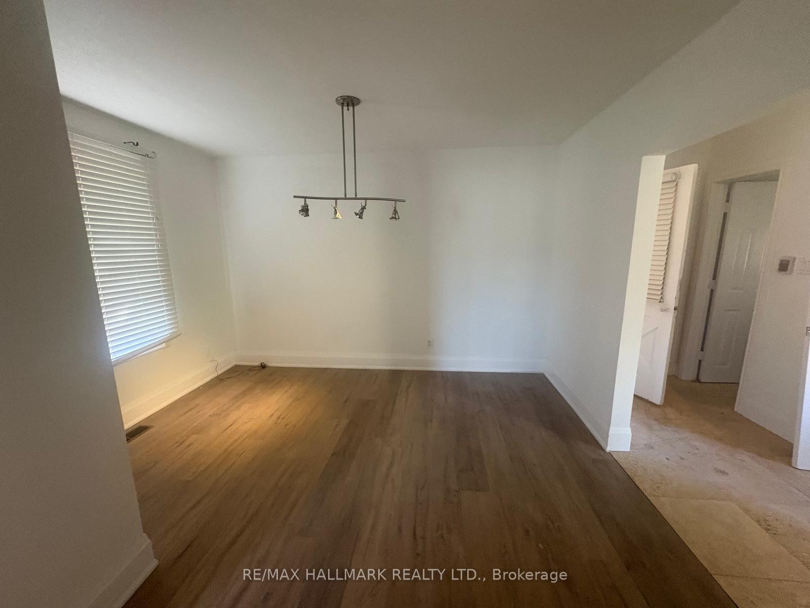 Photo 7 of 18 Woodward Avenue, Markham, Grandview — HOMEH