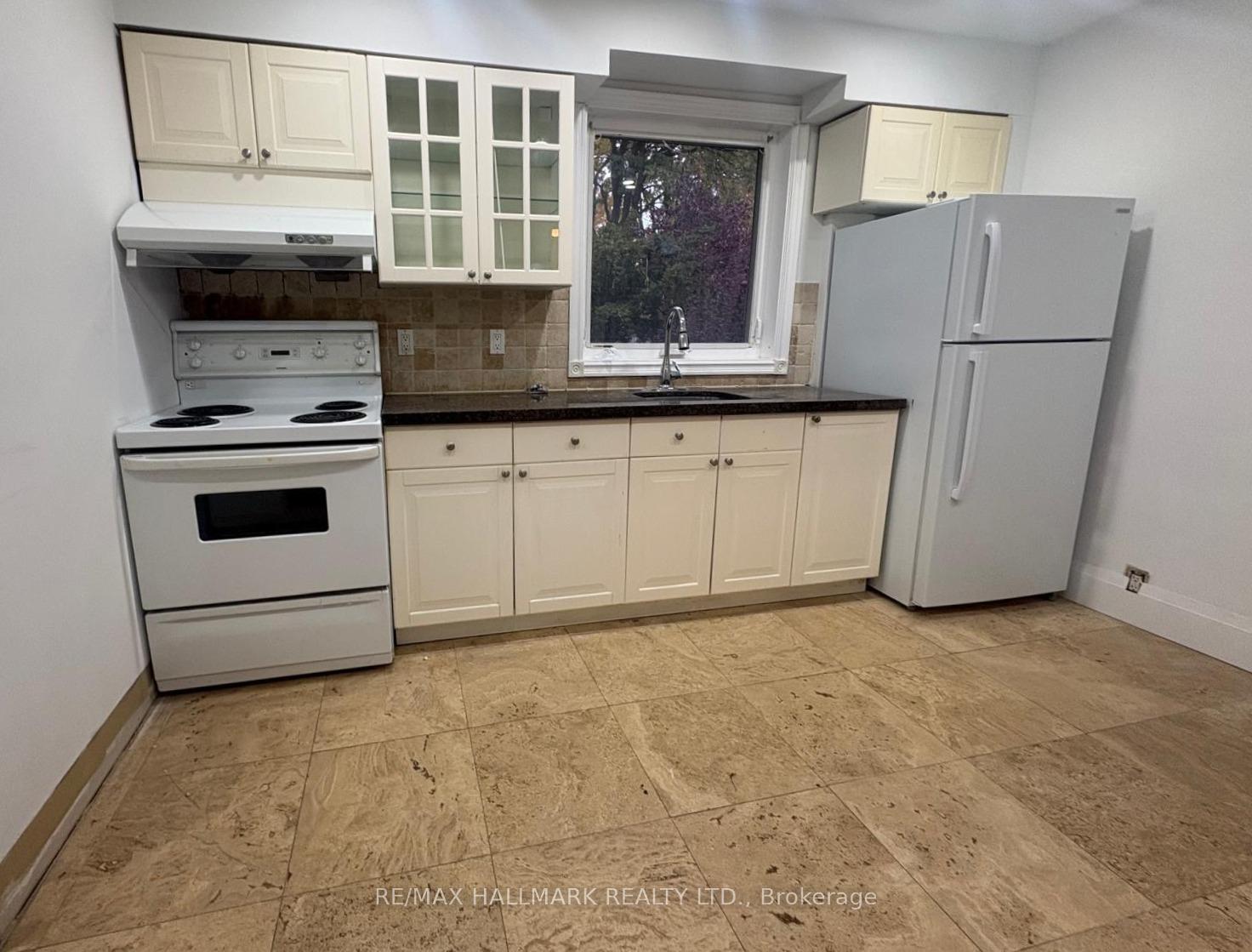 Photo 9 of 18 Woodward Avenue, Markham, Grandview — HOMEH