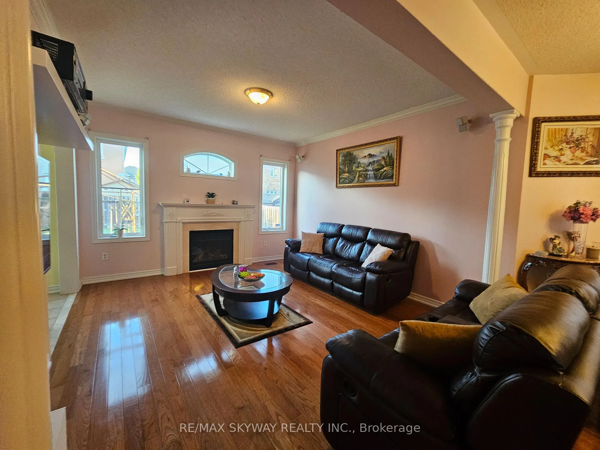 Photo 12 of 34 Terrance Drive, Markham, Box Grove — HOMEH